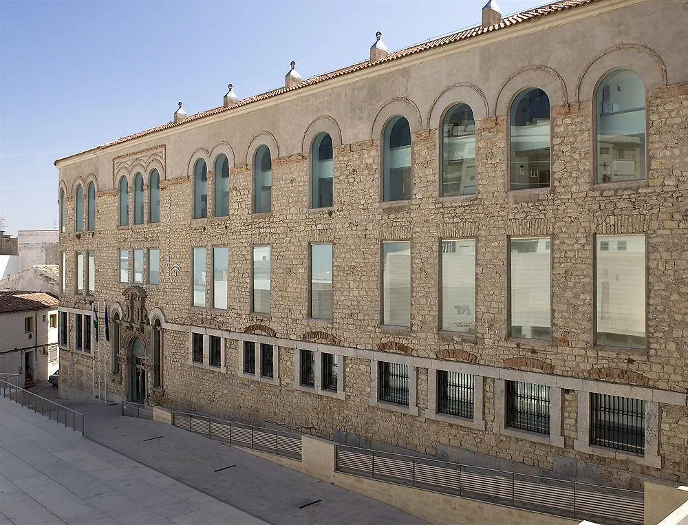 Hostel Albergue Inturjoven Jaen Spain