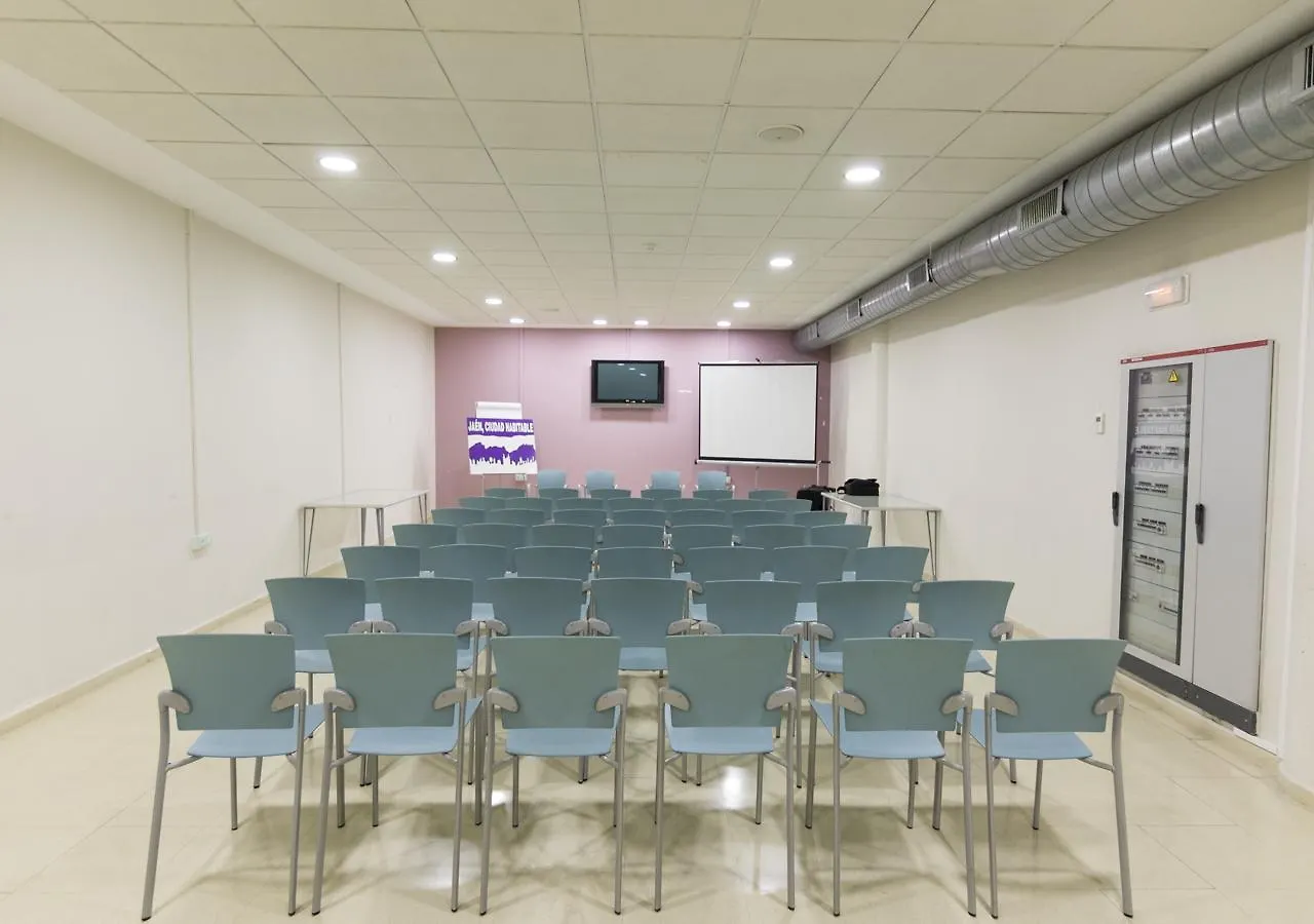 Hostel Albergue Inturjoven Jaen